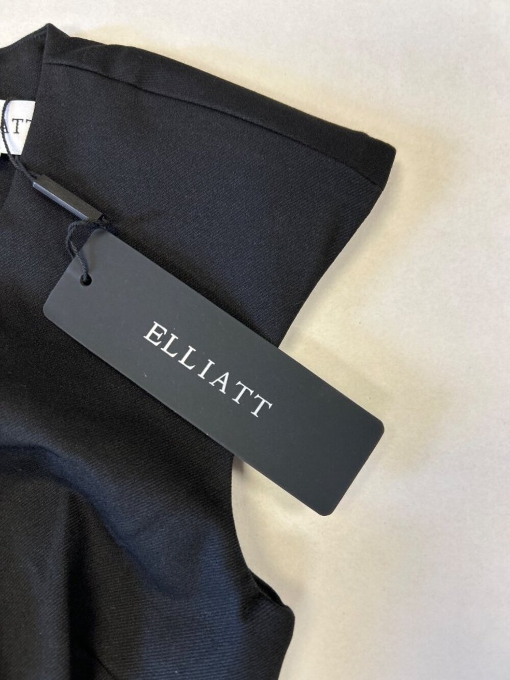 ELLIATT Zahara Gown Black Size Small NWT - Picture 11 of 12